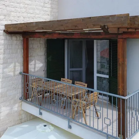 Laura Apartments Brodarica  Exterior photo