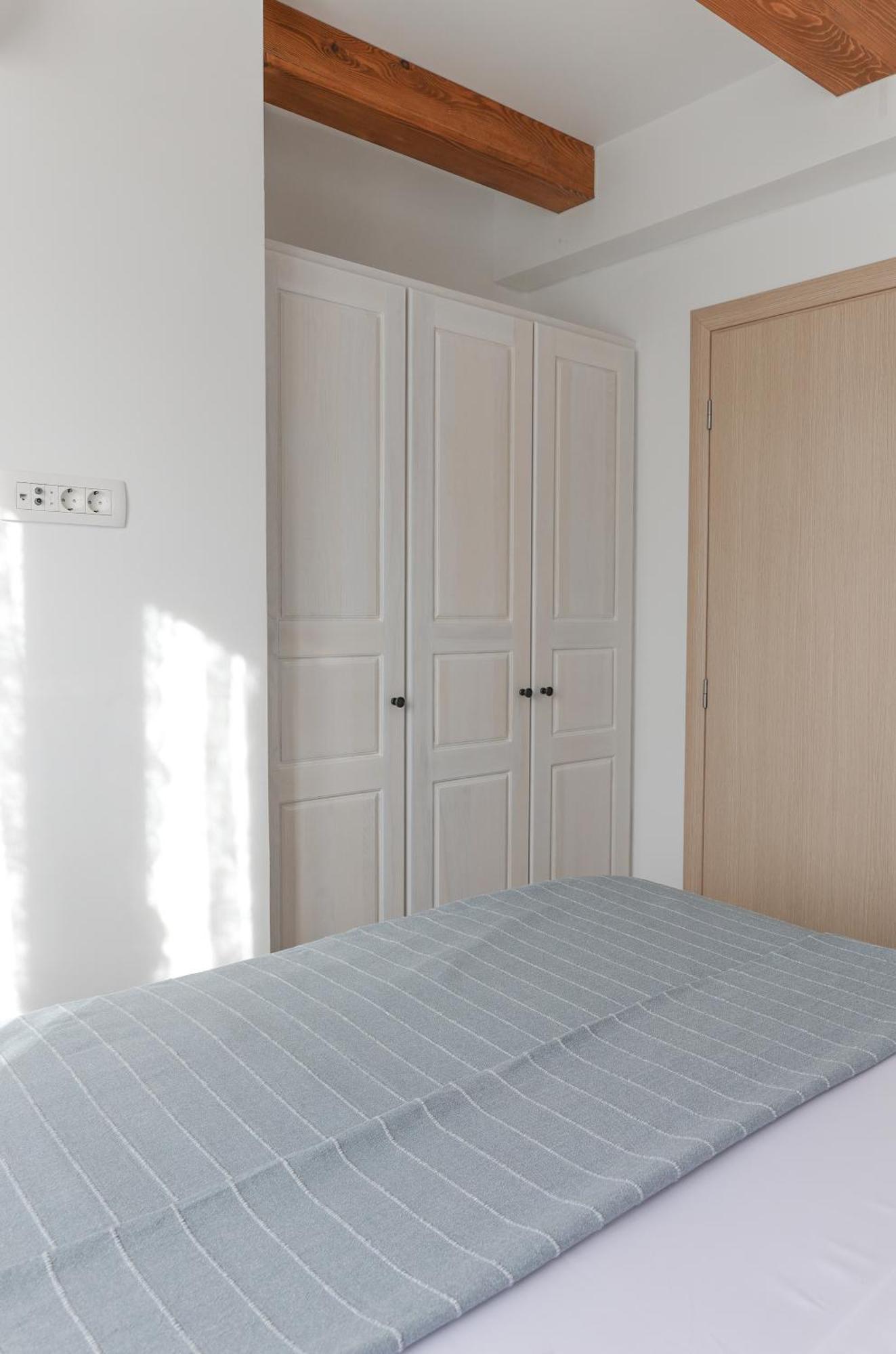 Laura Apartma