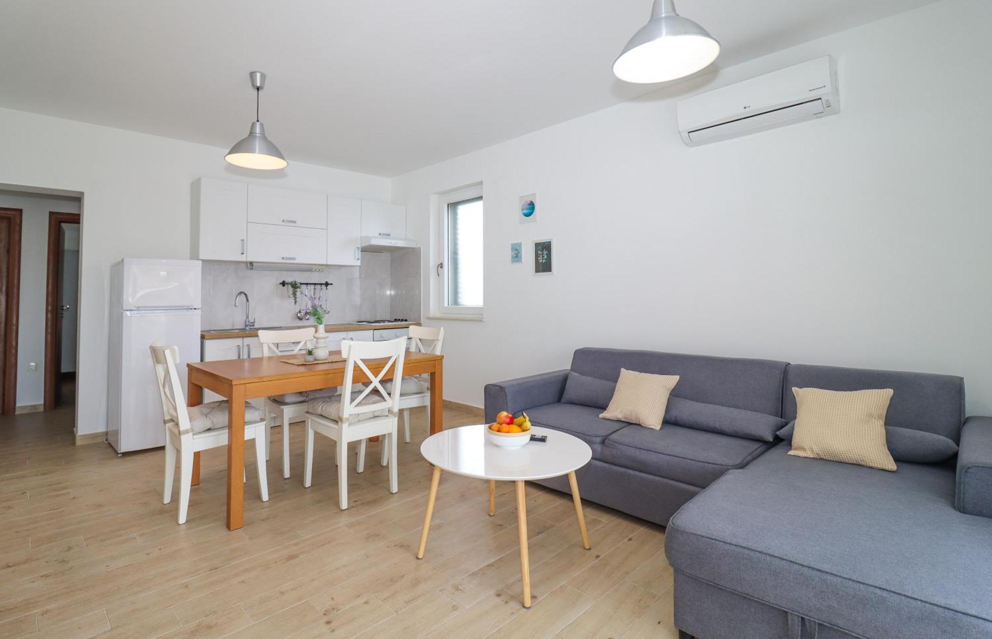Apartment Laura
